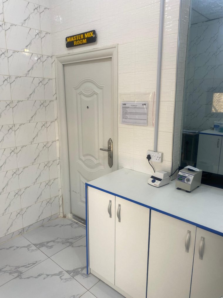 Molecular & Pathology at Henks Medicals