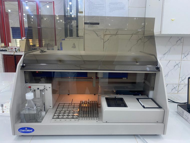 Molecular & Pathology at Henks Medicals